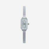 Reloj rectangular de acero clásico