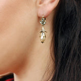 Pendientes florales de plata y perla