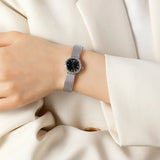Reloj Dorado De Malla Elegante