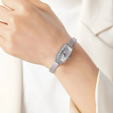 Reloj de Malla Metálica Rectangular