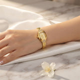 Reloj dorado de pulsera joya