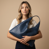 Bolsa Tote Tejida Silueta Retro