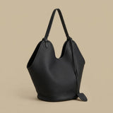 Bolso Hobo con Detalle de Cuerda