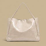 Bolso Tote Acogedor con Acabado Brillante