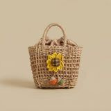 Bolso Cruzado con Aplicaciones de Crochet