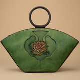 Bolso de Hombro con Aplique Floral
