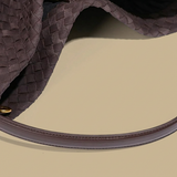 Bolso Hobo de Textura de Ante Tejido