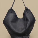 Bolso Hobo con Detalle de Cuerda
